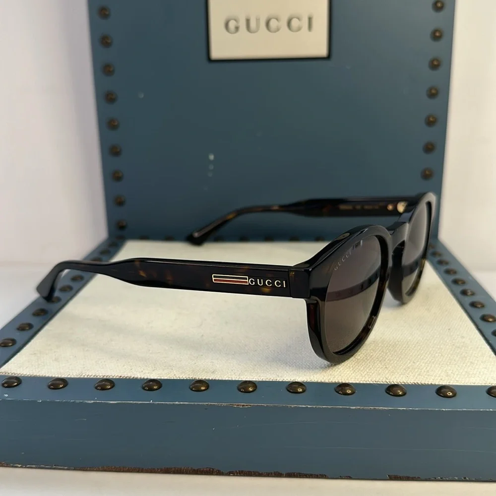 New Authentic Gucci GG0825S Shiny Dark Havana Sunglasses